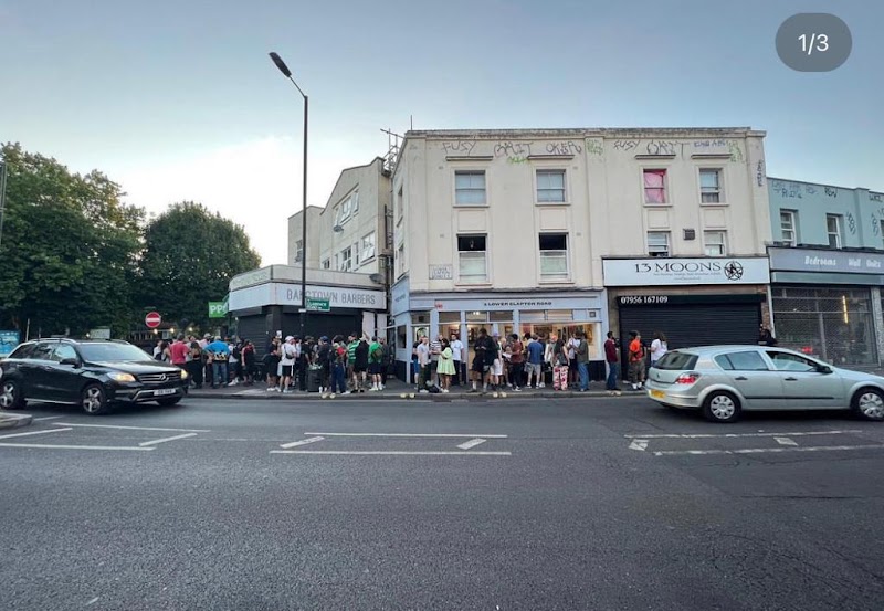 Hackney Gallery