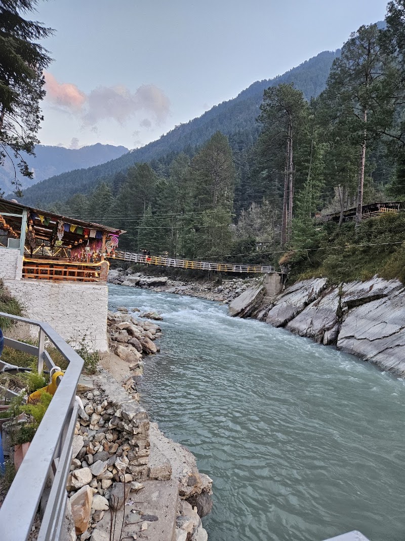 MoonDance Kasol Cafe & Bar - MoonDance Kasol Cafe & Bar near Bridge, Kasol, Sosan, Himachal Pradesh 175105, India