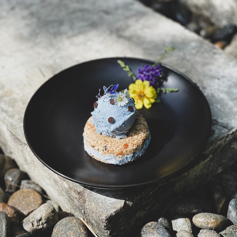 Craftist Phuket - Craftist Phuket, ตําบล, 7 Thanon Bangkok, Tambon Talat Nuea, Amphoe Mueang Phuket, Chang Wat Phuket 83000, Thailand
