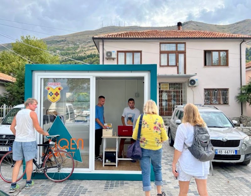 PikHost Albania - PikHost Albania, Rruga Beqir Luga, Tiranë 1001, Albania