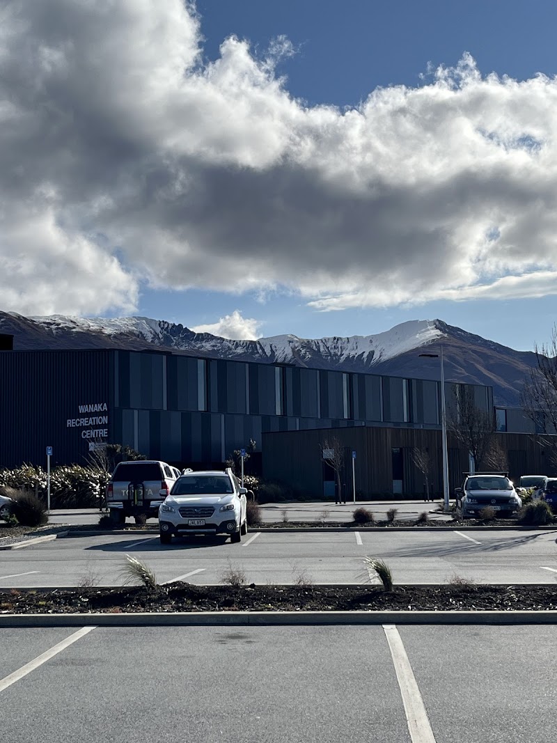 Wanaka Recreation Centre - Wanaka Recreation Centre, 41 Sir Tim Wallis Drive, Wānaka 9382, New Zealand
