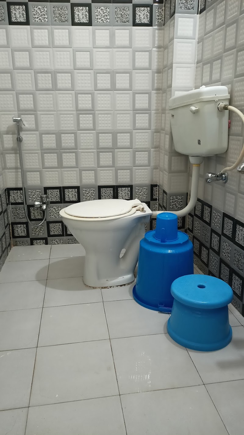Hotel O by OYO Natural Point - Hotel O by OYO Natural Point, Junwani, RD, near tiwari traders, Khamariya, Bhilai, Chhattisgarh 490020, India