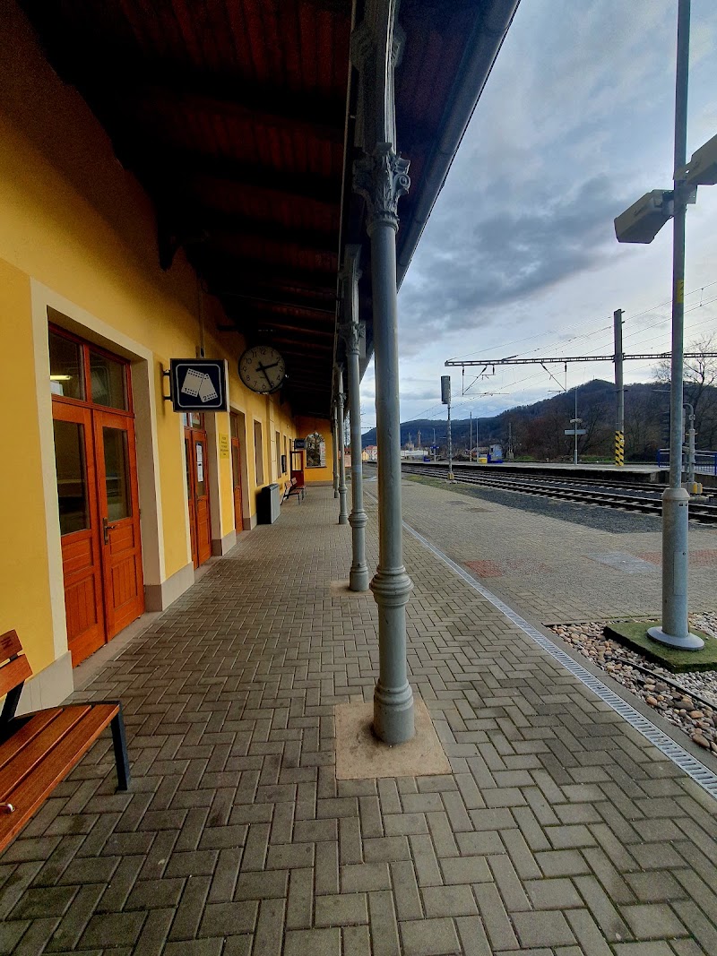 Děčín východ - Děčín východ, 17. listopadu, 405 02 Děčín-Děčín 2, Czechia