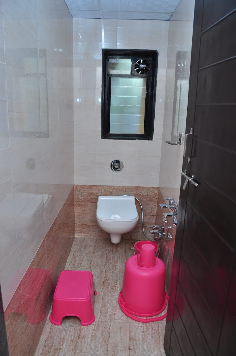 Hotel Sai Ashray - Hotel Sai Ashray 01, Bhagyalaxmi Rd, Shirdi, Maharashtra 423109, India