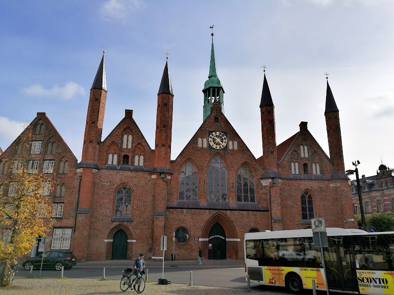 Lübecker Hafen-Gesellschaft mbH - Lübecker Hafen-Gesellschaft mbH, Terminal Nordlandkai, Frankfurter Str. 8, 23554 Lübeck-St. Lorenz Nord, Germany