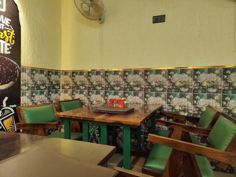 Good Luck Cakers Bakery & Cafe Budharaja,Sambalpur - Good Luck Cakers Bakery & Cafe Budharaja,Sambalpur, opposite MAX MALL, Budharaja, Sambalpur, Odisha 768004, India