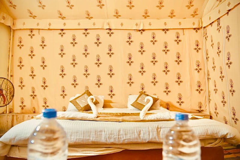 Sam sand dune jaisalmer - Sam sand dune jaisalmer Dhibba Para, Manak Chowk, Amar Sagar Pol, Jaisalmer, Rajasthan 345001, India