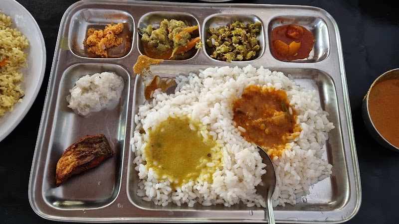Juicy Cafe - Juicy Cafe, Bureau Junction, North Middle Cliff, near Kuttikattu temple, Varkala, Keralam 695141, India