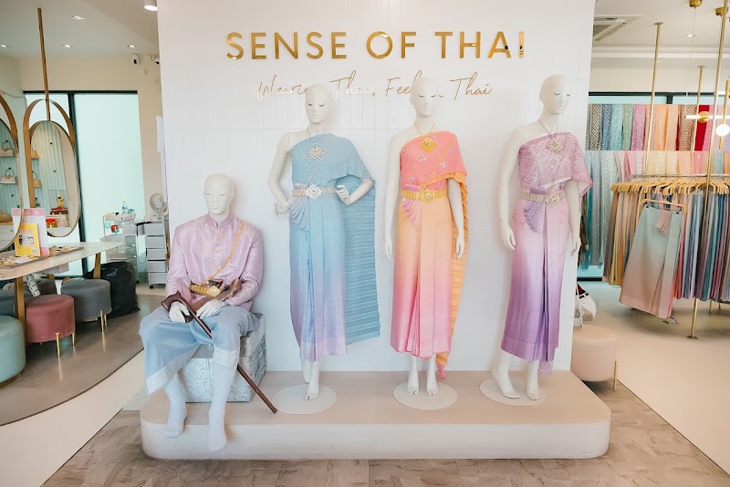 Sense of Thai : Thai Costume Rental - Sense of Thai : Thai Costume Rental, 11, 1 Maharaj - Tha Tien, Khwaeng Phra Borom Maha Ratchawang, Khet Phra Nakhon, Krung Thep Maha Nakhon 10200, Thailand
