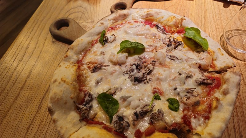 Osteria Mario Marina - Osteria Mario Marina 13 - Marina, Moon Tower - Retail 09 شارع السوايب - مرسى دبي - Parking: Marina - دبي - United Arab Emirates