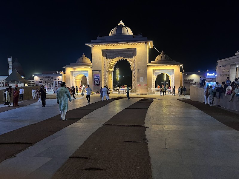 Shri Baba Kashi Vishwanath Jyotirlinga Mandir corridor, (Varanasi) - Shri Baba Kashi Vishwanath Jyotirlinga Mandir corridor, (Varanasi) Lahori Tola, Domari, Varanasi, Uttar Pradesh 221001, India
