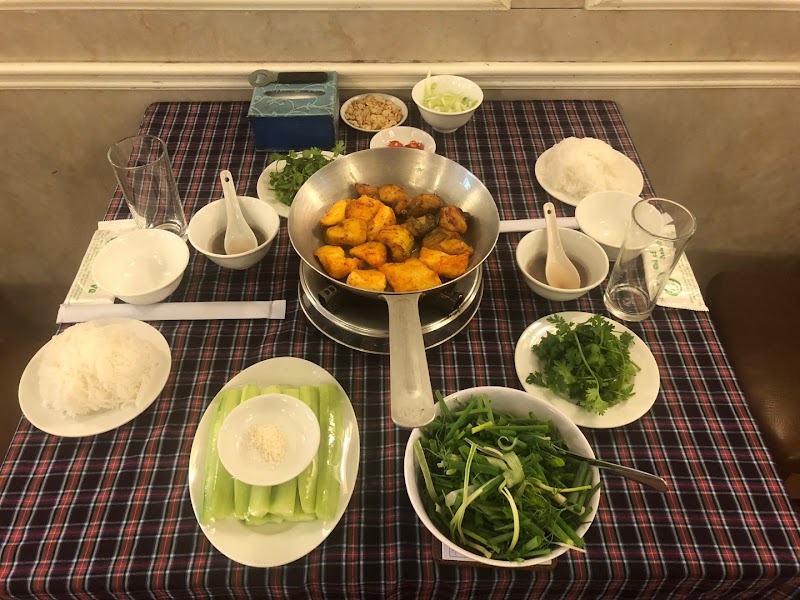 Chả Cá Anh Vũ - Chả Cá Anh Vũ, 120K1 P. Giảng Võ, Ô Chợ Dừa, Hà Nội 100000, Vietnam