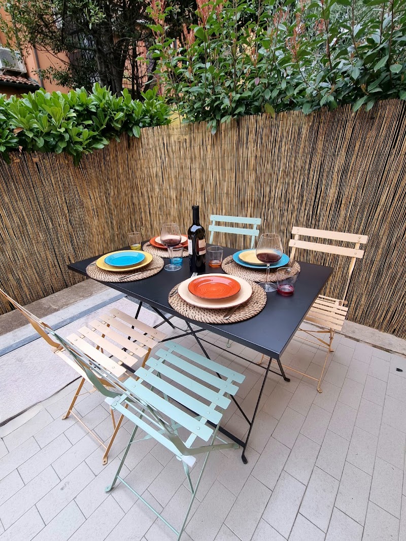 Garden Terrace Apartment Bologna - Garden Terrace Apartment Bologna, Vicolo Paglia Corta, 9, 40121 Bologna BO, Italy
