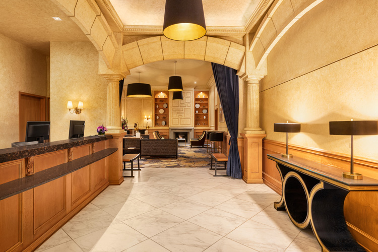Executive Hotel Le Soleil New York - Executive Hotel Le Soleil New York 38 W 36th St., New York, NY 10018, USA