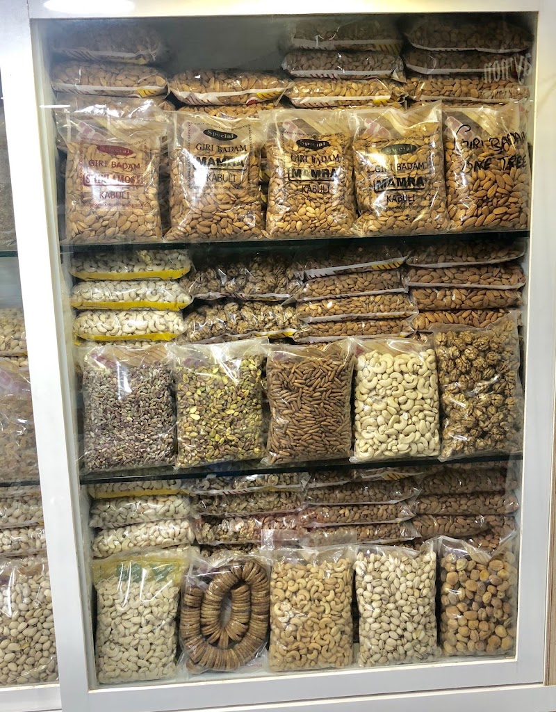 New Mahajan store since 1965 ( SG PRODUCT) best papad warian and masale shop in Amritsar - New Mahajan store since 1965 ( SG PRODUCT) best papad warian and masale shop in Amritsar, New Mahajan store, opp. Arya samaj mandir building, Katra Jaimal Singh, Kt. Jaimal Singh, Amritsar, Punjab 143006, India