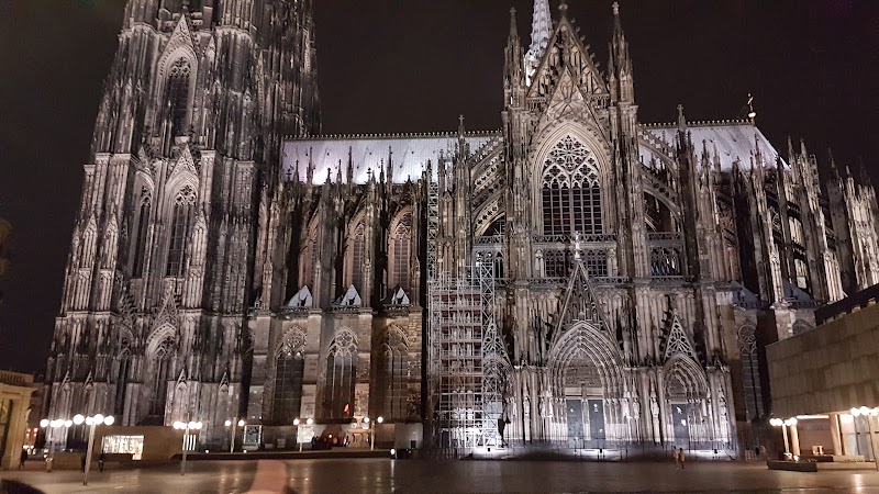 Cologne Cathedral - Cologne Cathedral Domkloster 4, 50667 Köln, Germany