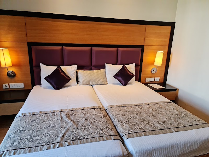 Calista Resort - Calista Resort, 37/2-4 Old, NH 48, D Block, Kapas Hera, New Delhi, Delhi 110097, India