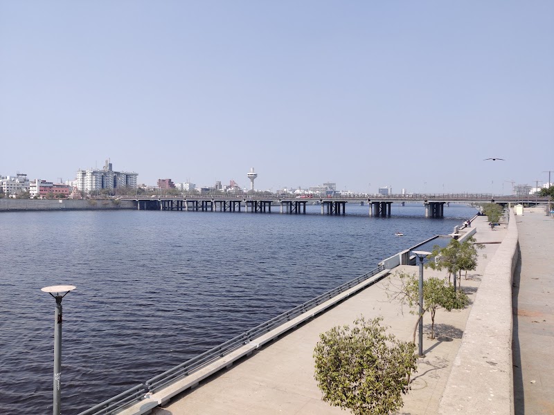 Sabarmati Riverfront - Sabarmati Riverfront, 2nd Floor, Riverfront House, Pujya Pramukh Swami Marg, Riverfront Rd, Vishalpur, West, Ellisbridge, Ahmedabad, Gujarat 380009, India
