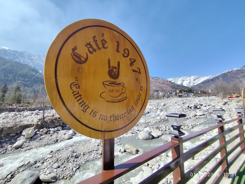 Cafe 1947 - Cafe 1947 Near Nehru Kund, Leh Manali Hwy Vpo Bahang, Dist, Manali, Bashisht, Himachal Pradesh 175103, India