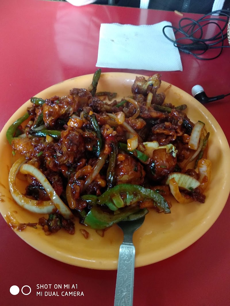 Kale Da Dhaba - Kale Da Dhaba JVVG+QJP, Lawrence Road, opp. Union Bank, Krishna Nagar, White Avenue, Amritsar, Punjab 143001, India