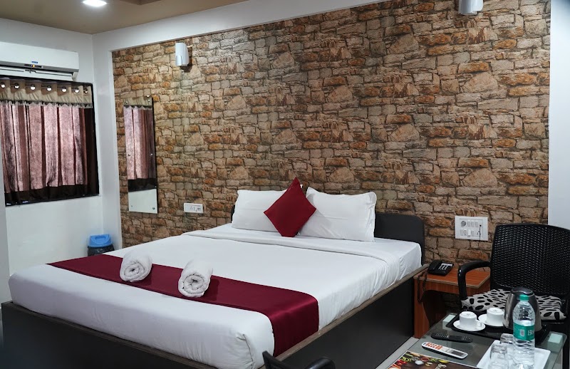 Hotel Sukhsagar Somnath - Hotel Sukhsagar Somnath, Somnath Bypass Rd, Corner, Prabhas Patan, Gujarat 362268, India