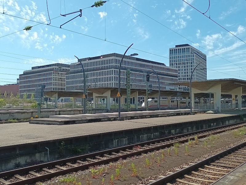 Heidelberg Central Station - Heidelberg Central Station, Willy-Brandt-Platz 5, 69115 Heidelberg, Germany