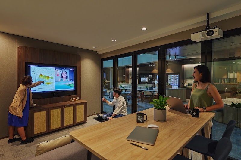 JustCo – Changi Airport Terminal 3 | Coworking & Office Space - JustCo – Changi Airport Terminal 3 | Coworking & Office Space, 65 Airport Blvd., #03-37 Terminal 3, Singapore 819663