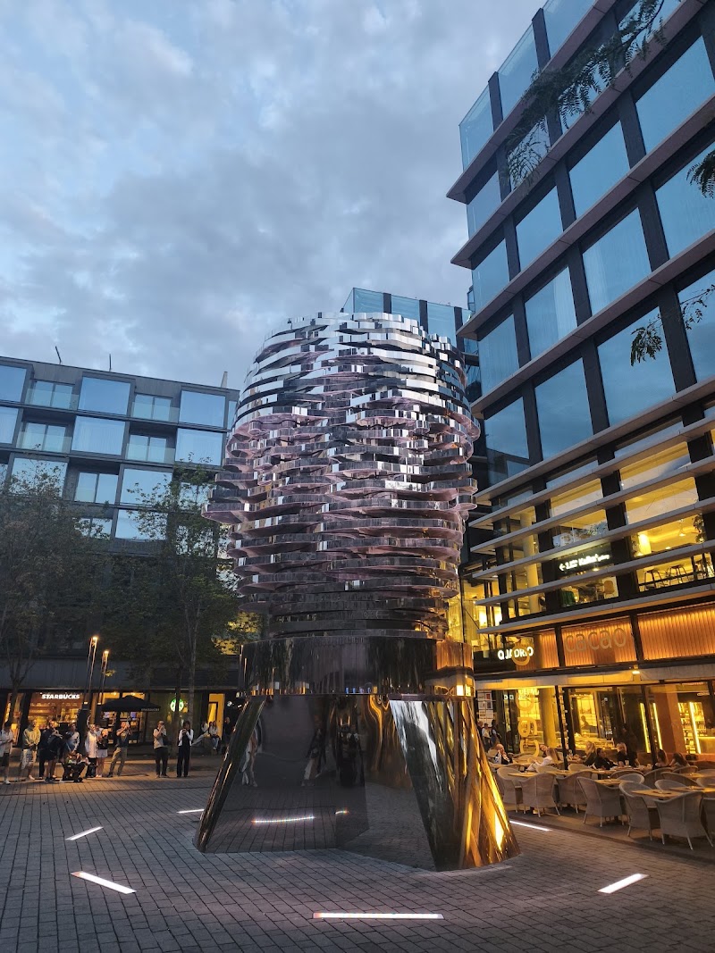 Cabeza de Kafka - Cabeza de Kafka, Charvátova 41/6, 110 00 Praha 1-Nové Město, Czechia