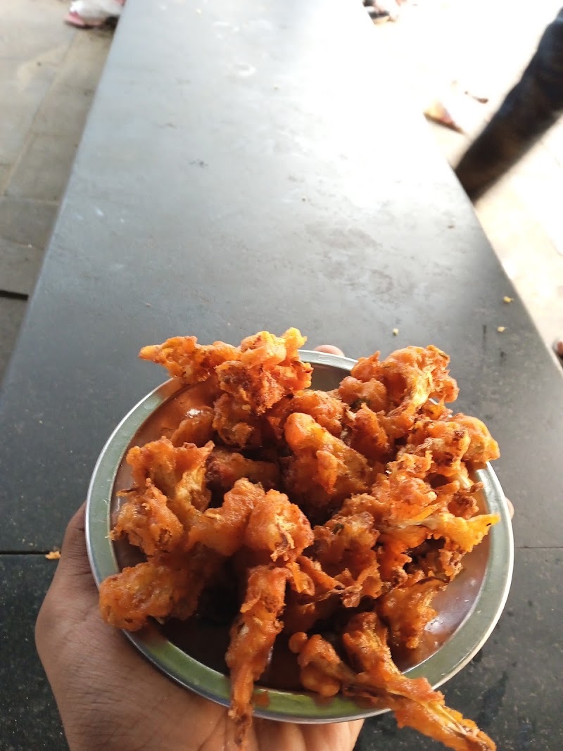 Raydan Restaurant - Raydan Restaurant, 67VW+QP5, Pookottumpadam - Chelod Rd, Nilambur, Amarambalam, Kerala 679332, India