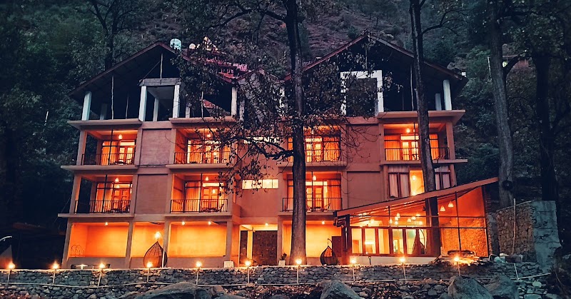 Vivaan stays tirthan- Tirthan valley - Vivaan stays tirthan- Tirthan valley Tirthan Valley Rd, Gushaini, banjar, Himachal Pradesh 175123, India