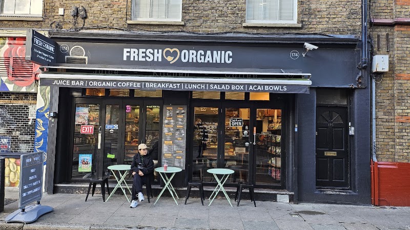 Fresh and Organic Cafe - Fresh and Organic Cafe 174 Drury Ln, London WC2B 5QF, UK