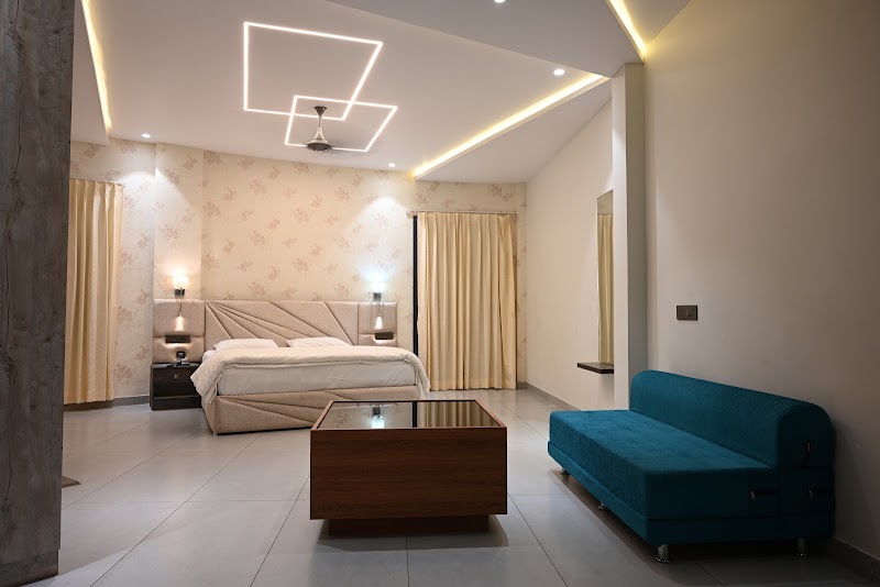 KuRaSwa Resorts - KuRaSwa Resorts R K Layout, Revidi Main Rd, opp. Bharat Petrol Bunk, Thagarapuvalasa, Narayanarajupeta, Revidi, Andhra Pradesh 531162, India