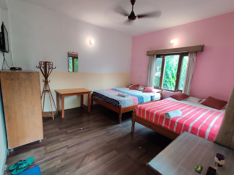 Hotel Lotus Inn - Hotel Lotus Inn, Baidam, Pokhara-6, पोखरा 33700, Nepal
