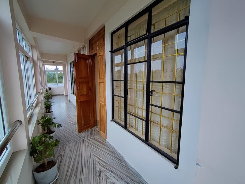 Pine Hill Homestay - Pine Hill Homestay Mawñianglah Rd, 7th Mileupper, Shillong, Meghalaya 793009, India