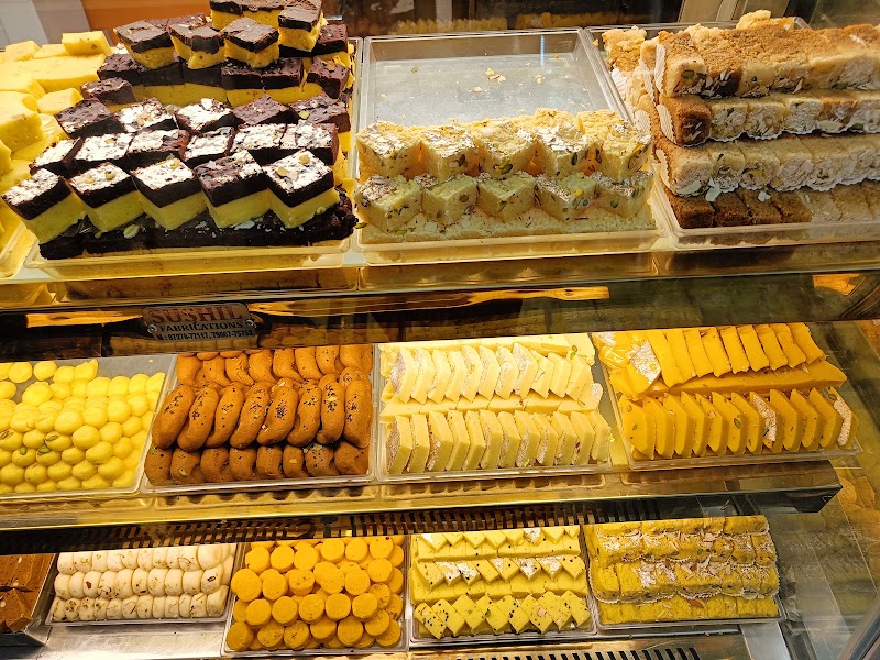 SHREE MAKHAN BHOG SWEETS & SHERA PUNJABI DHABA - SHREE MAKHAN BHOG SWEETS & SHERA PUNJABI DHABA, S-35, SWM RIICO Residential Colony, Bichhwal, Beechhwal Rural, Rajasthan 334001, India