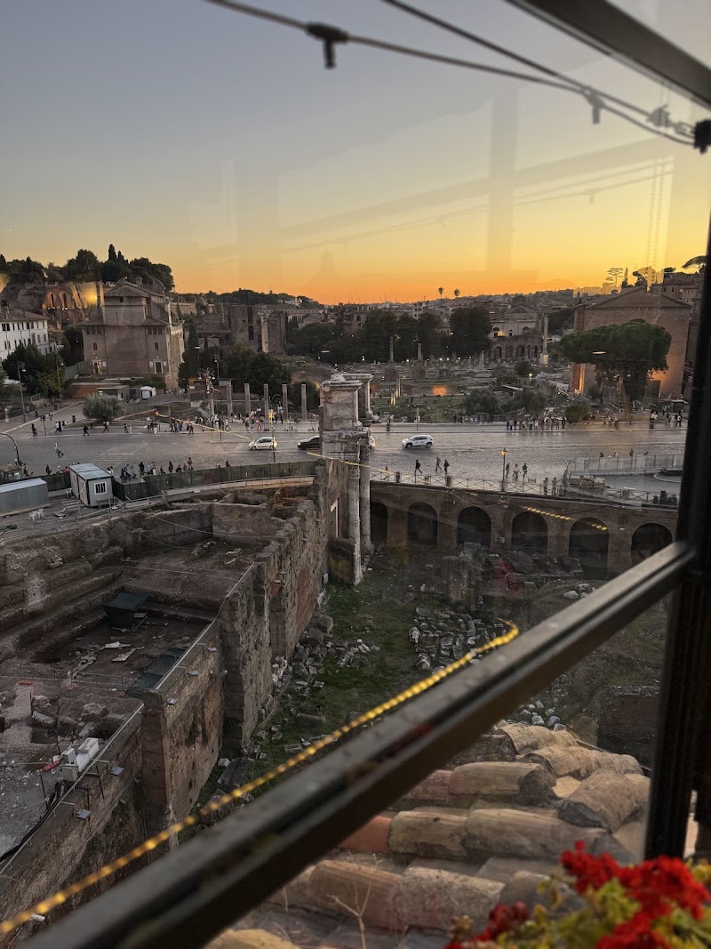 Ristorante Roof Garden - Ristorante Roof Garden, Via Tor de' Conti, 25, 00184 Roma RM, Italy