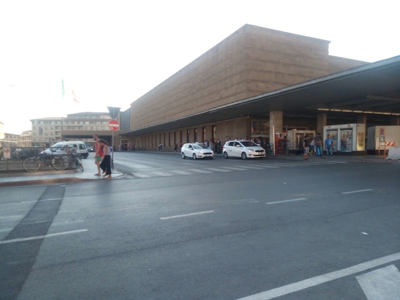 Piazza della Stazione - Piazza della Stazione, 50123 Firenze FI, Italy