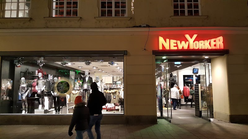 New Yorker - New Yorker, Annastraße 6, 86150 Augsburg, Germany