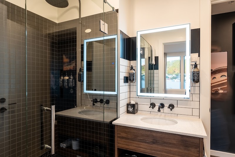 TRYP Hotel by Wyndham Wellington - TRYP Hotel by Wyndham Wellington 15 Tory Street, Te Aro, Wellington 6011, New Zealand