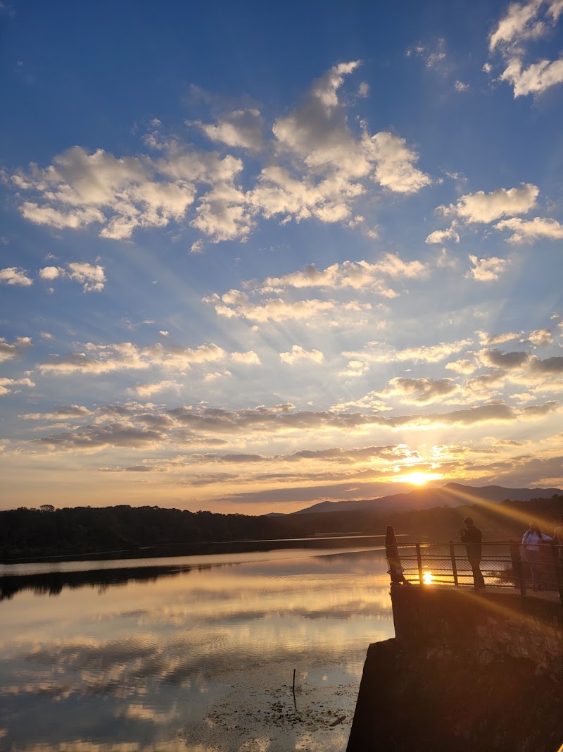 Chiklihole Dam - Chiklihole Dam, Attur Forest, Karnataka 571234, India