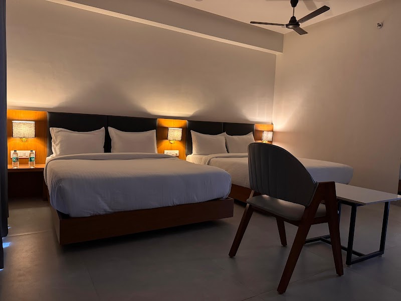 Hotel Madhukta Inn Somnath - Hotel Madhukta Inn Somnath, Somnath Bypass Rd, near Somnath Railway station, Prabhas Patan, Somnath, Gujarat 362268, India