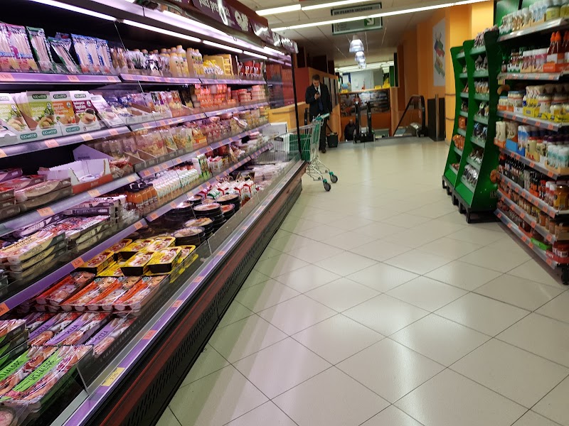 Mercadona - Mercadona, Rda. de Sant Pere, 31, Eixample, 08010 Barcelona, Spain