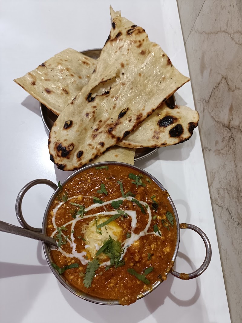 Chaudhary Restaurant - Chaudhary Restaurant Shop No - 25 26 Main, Huda Market, Sector 15, Faridabad, Haryana 121007, India