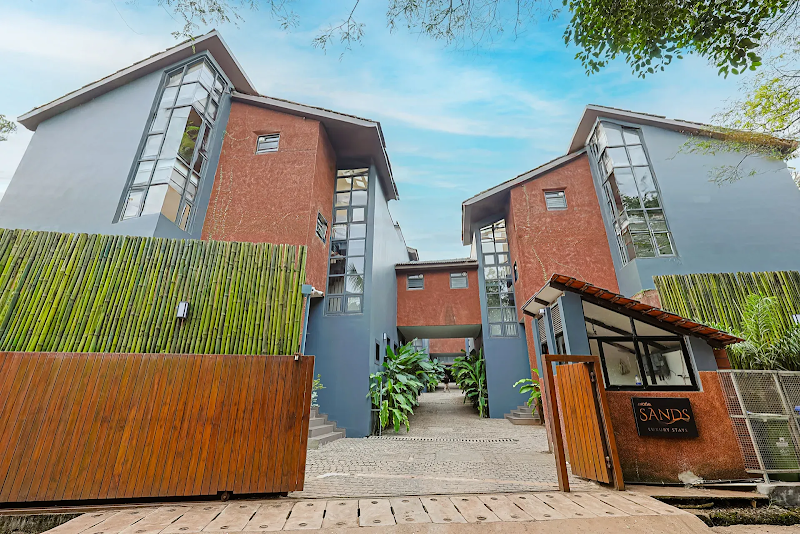 ELIVAAS Signature Luxe - 3 BHK Villa with Private Pool in Goa - ELIVAAS Signature Luxe - 3 BHK Villa with Private Pool in Goa, The Terraces, Survey No. 148/18, Sub Div No. 18, Pilern, Goa 403114, India