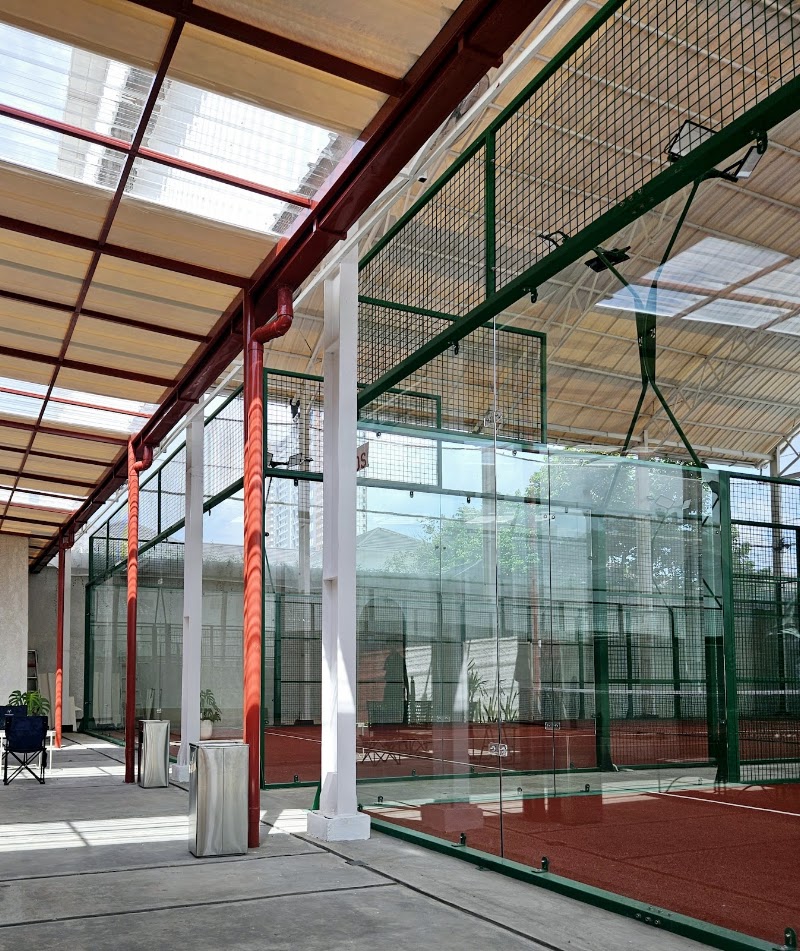 Casa de Padel - Casa de Padel Jl : Cilandak Tengah I Dalam No.15 A, RT.022/RW.1, Cilandak Bar., Kec. Cilandak, Kota Jakarta Selatan, Daerah Khusus Ibukota Jakarta 12430, Indonesia