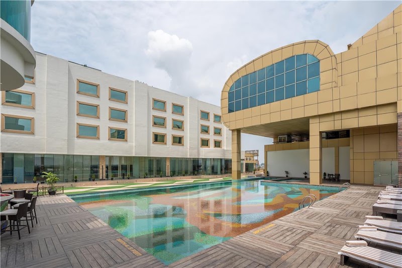 Radisson Blu Hotel, Ludhiana - Radisson Blu Hotel, Ludhiana Mbd Neopolis, Ferozepur Rd, Aman Park, New Sunder Nagar, Ludhiana, Punjab 141012, India