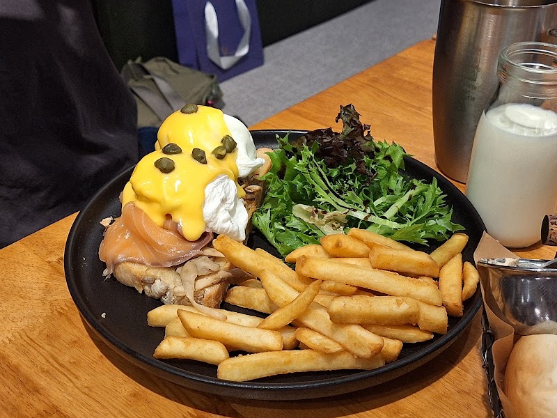 Second Floor Cafe - Second Floor Cafe, 100, Taiwan, Taipei City, Zhongzheng District, Liming Village, Beiping W Rd, 3號2樓