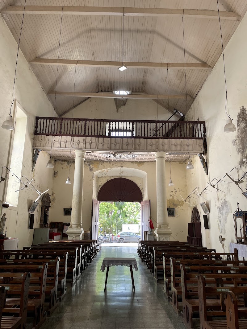 Bom Jesus Church - Bom Jesus Church CR4M+PP7, Manguerial Rd, Fort Area, Moti Daman, Daman, Dadra and Nagar Haveli and Daman and Diu 396220, India