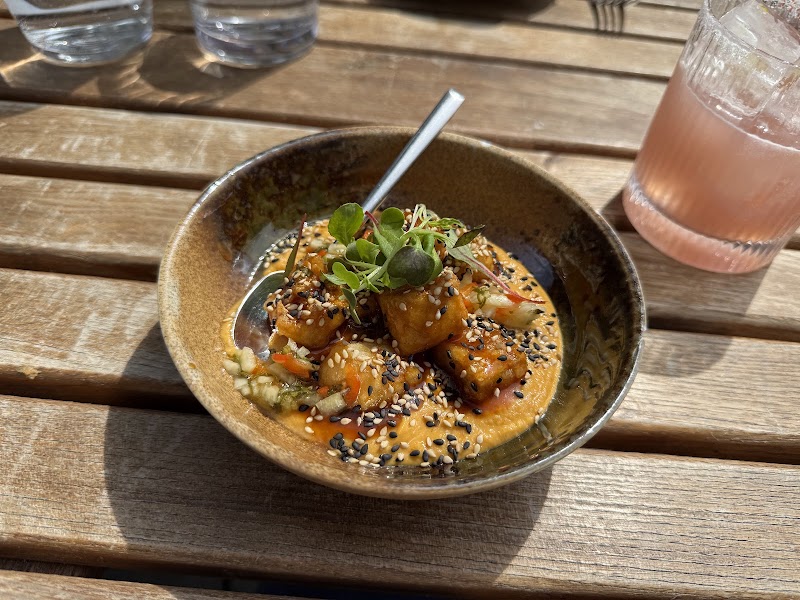KIN Cafe - KIN Cafe 22 Foley St, London W1W 6DT, UK