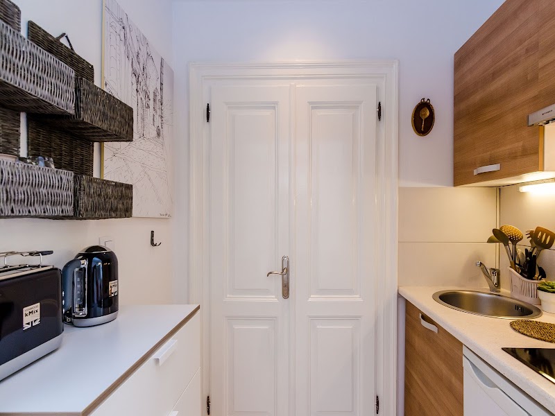 Midtown Apartments, Dubrovnik - Midtown Apartments, Dubrovnik Midtown Apartments - One Bedroom Apartment with City View, Prijeko ul., 20000, Dubrovnik, Croatia